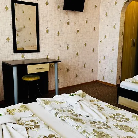 Hotel Eos